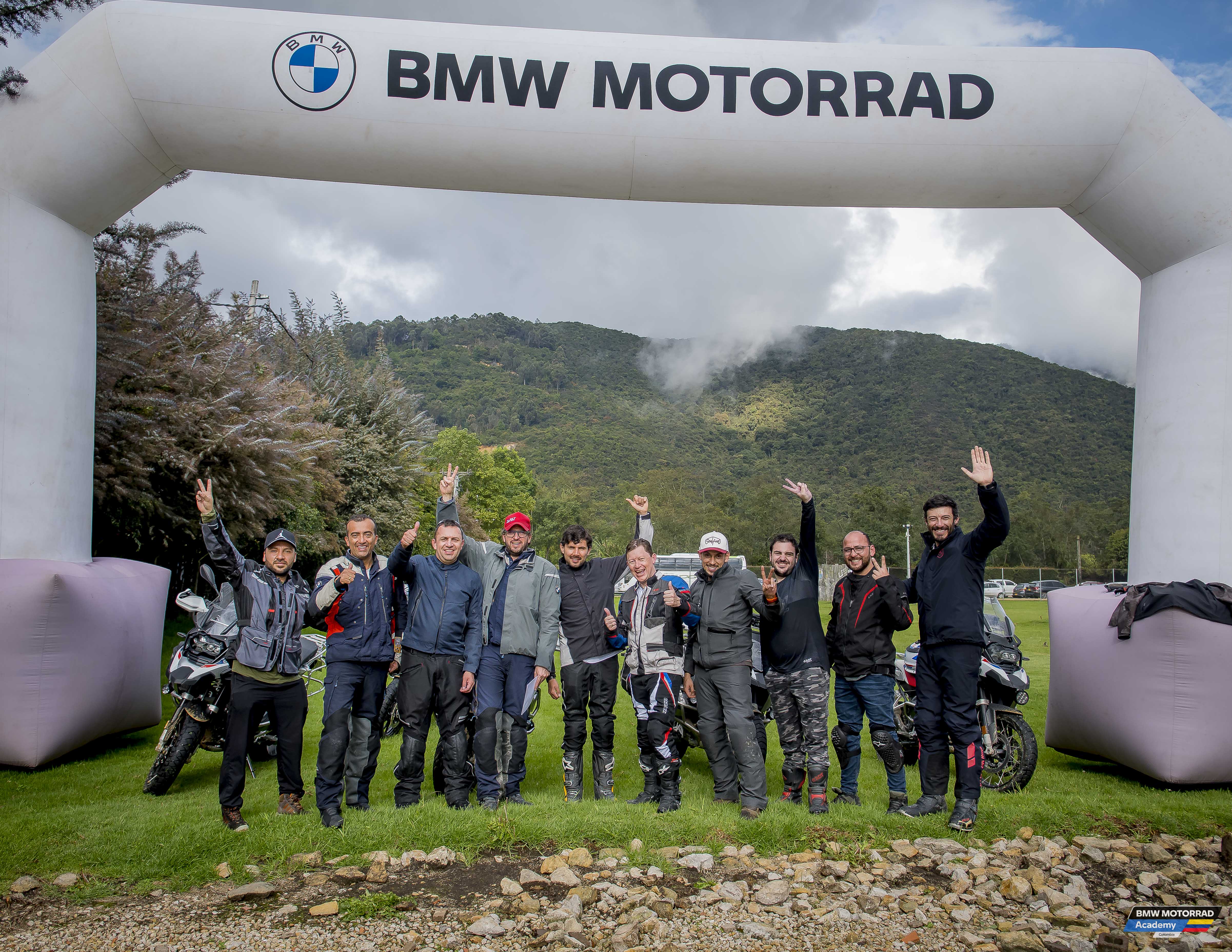 BMW MOTORRAD ACADEMY OFF-ROAD Abril ¡Revive la pasión vivida de nuestros Riders!